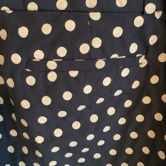 Banana Republic women’s pants. Size 14. - Picture 7 of 7